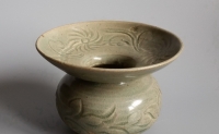 宋代 越窑 刻花渣斗