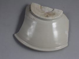 【御瓷】唐代刑窑定窑壁底窄沿碗 NO.310