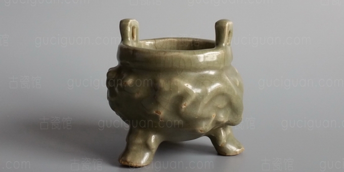 元代 龙泉窑 佛教 三足炉 NO.777