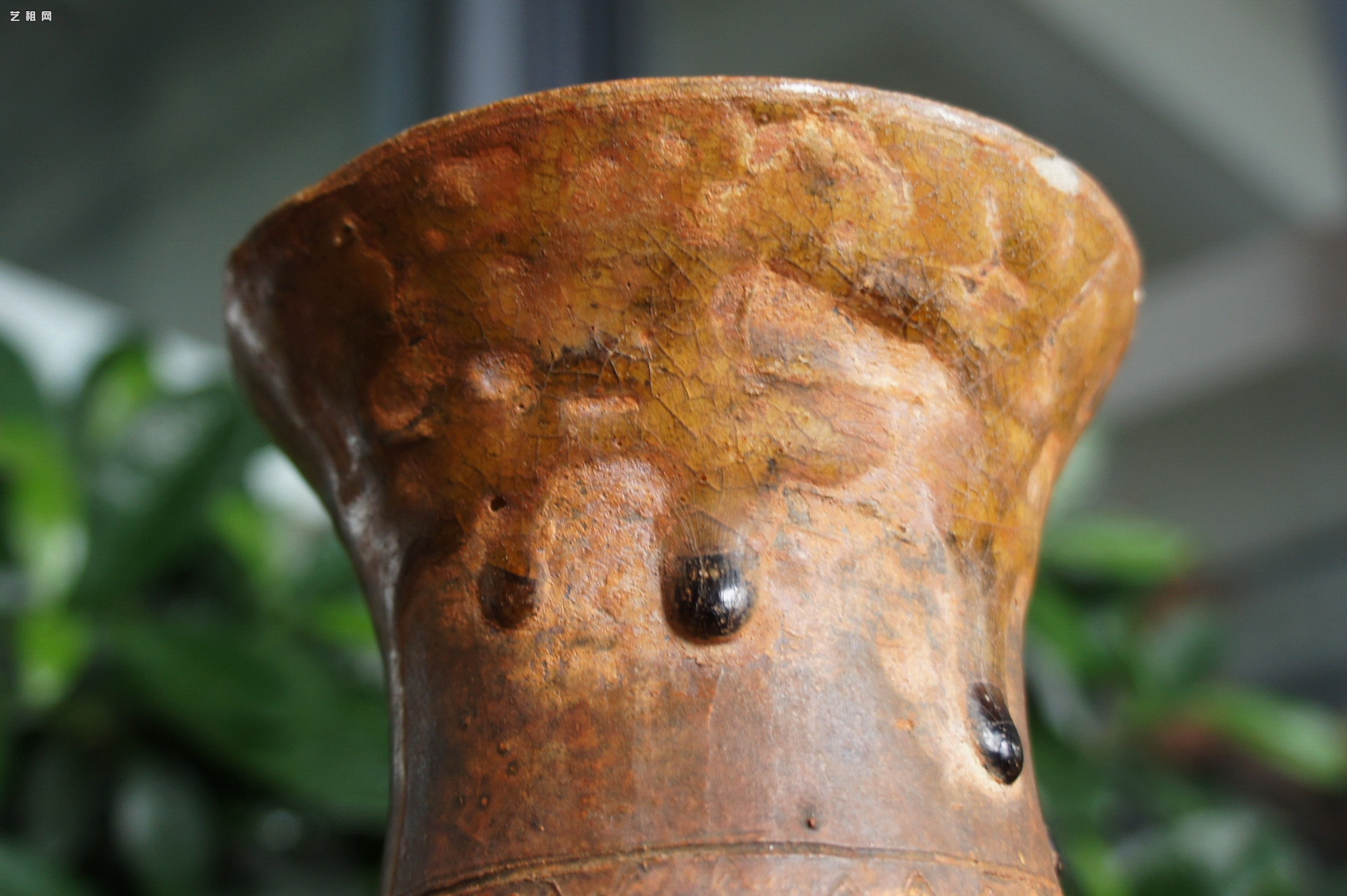 汉代青瓷微距照片 显微照片 高清图片 古陶瓷鉴定 古陶瓷收藏 俨唐古瓷馆 古陶瓷博物馆 四川博物馆 成都博物 ...