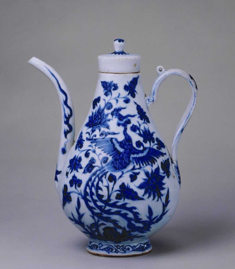 景德镇窑青花凤穿牡丹纹执壶1.jpg