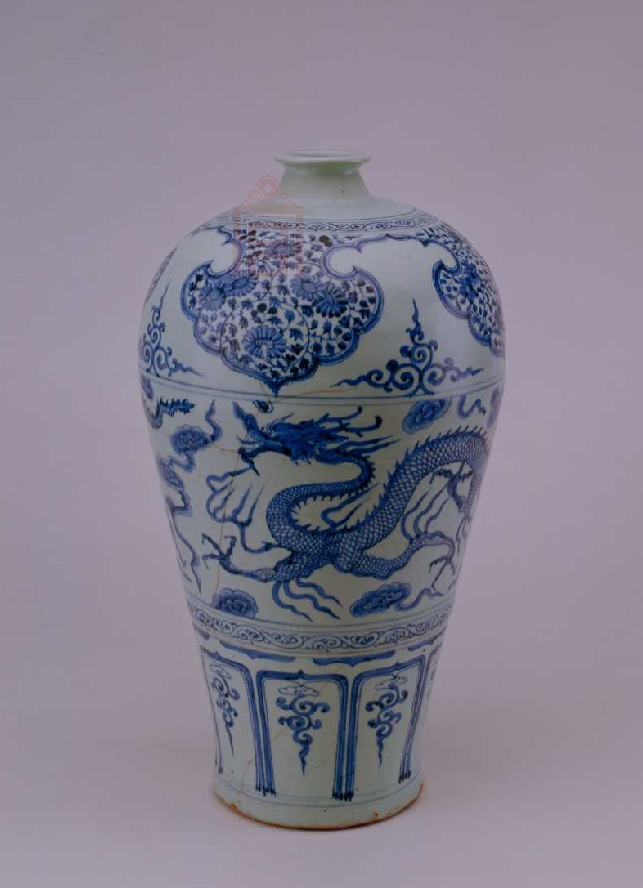 景德镇窑青花云龙纹梅瓶1.jpg