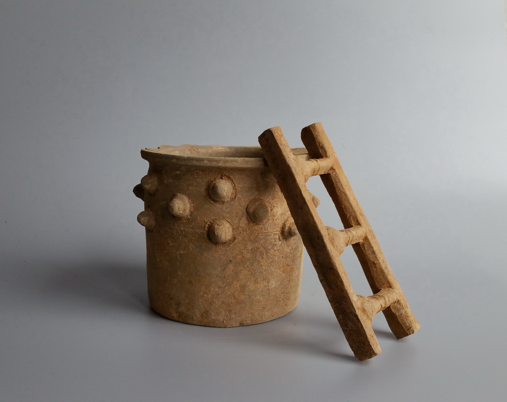 汉代　陶井＼陶罐