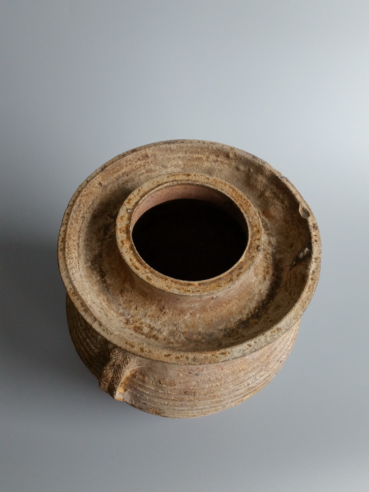 汉代原始青瓷双唇坛（巴蜀第一泡菜坛、最早的泡菜坛）