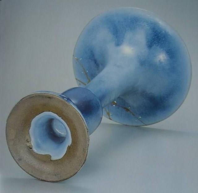 中如云  柴窑 百合花瓶