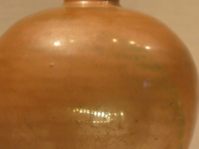 美国大都会博物馆紫定梅瓶