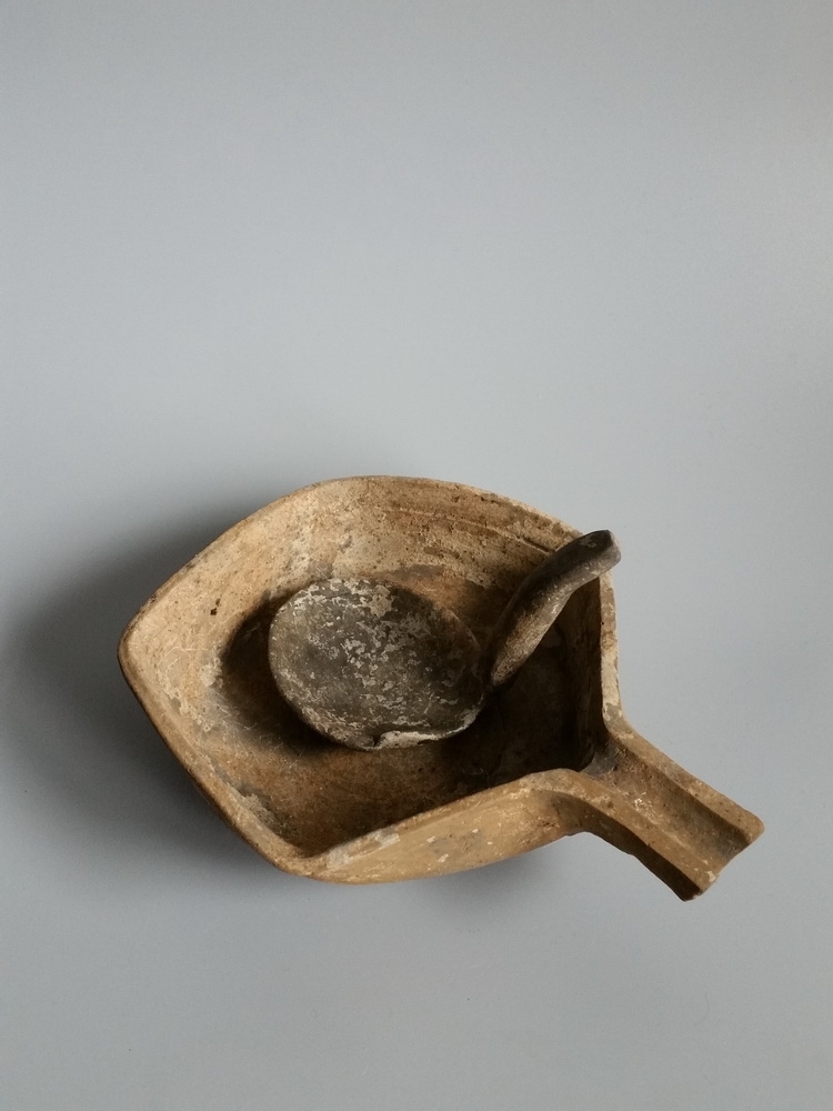 汉代 陶匜 陶勺 陶瓢 四川成都 文物鉴定 古陶瓷鉴定 古陶瓷收藏 文物收藏