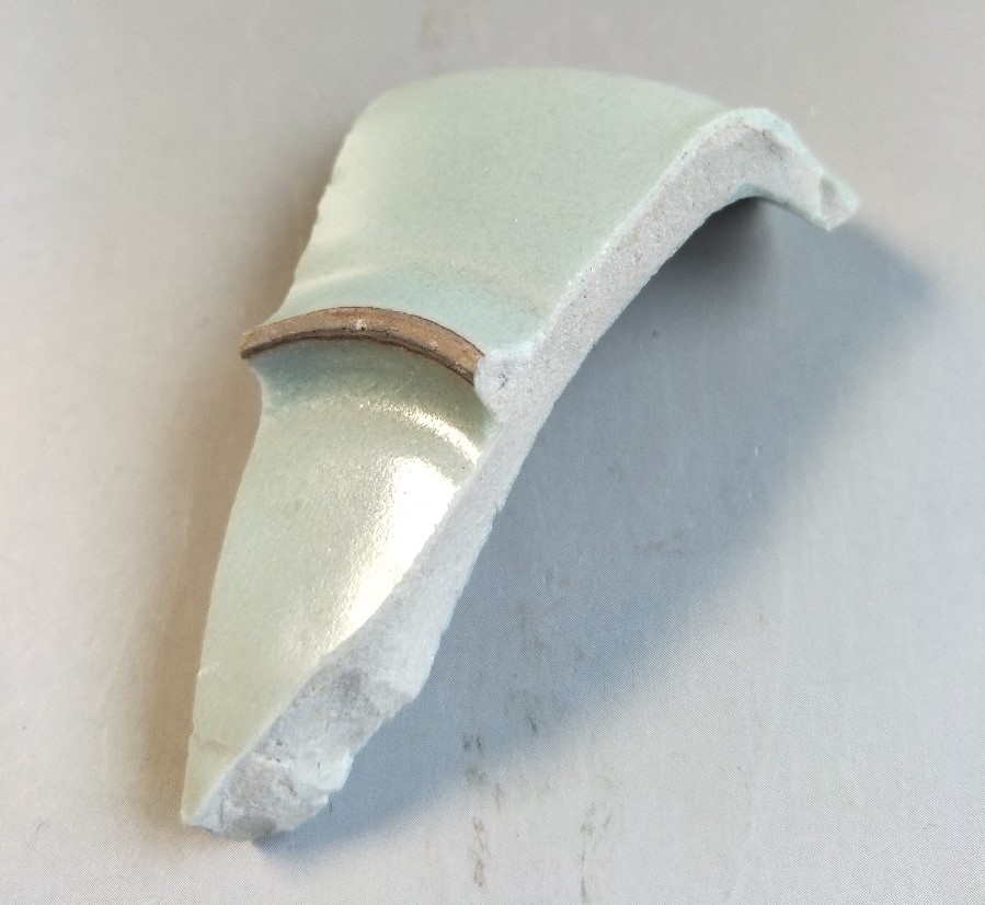 俨唐古瓷馆 四川古陶瓷 古陶瓷鉴定 古陶瓷收藏 四川文物鉴定 古玩收藏 宋代龙泉窑 梅子青 