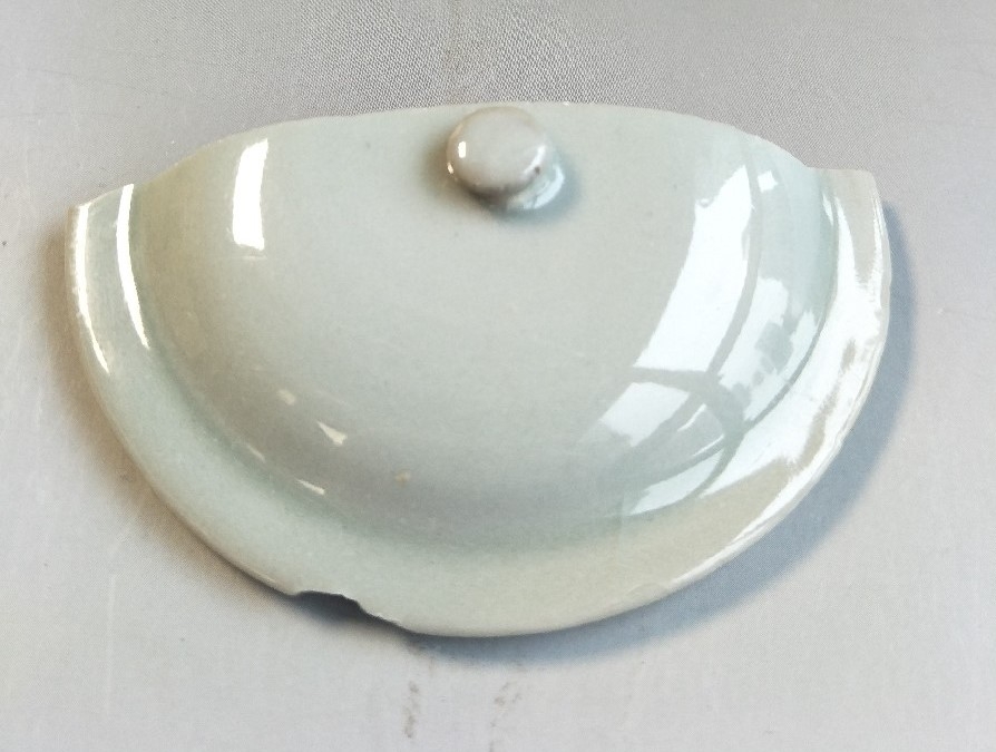 俨唐古瓷馆 四川古陶瓷 古陶瓷鉴定 古陶瓷收藏 四川文物鉴定 古玩收藏 宋代龙泉窑 梅子青 