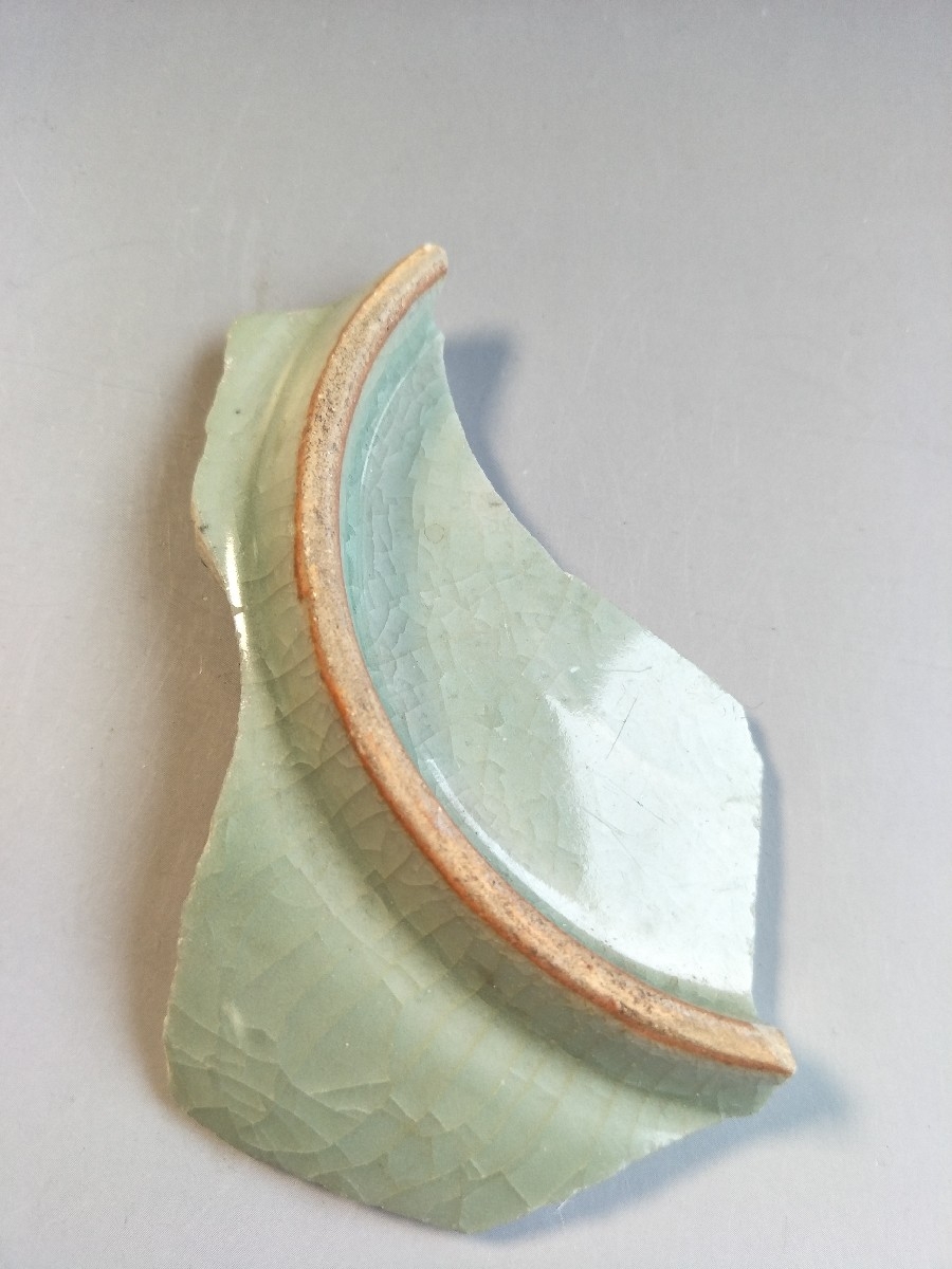 俨唐古瓷馆 四川古陶瓷 古陶瓷鉴定 古陶瓷收藏 四川文物鉴定 古玩收藏 宋代龙泉窑 梅子青 