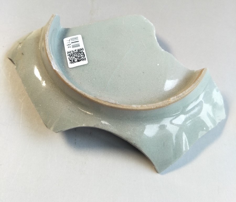 俨唐古瓷馆 四川古陶瓷 古陶瓷鉴定 古陶瓷收藏 四川文物鉴定 古玩收藏 宋代龙泉窑 梅子青 