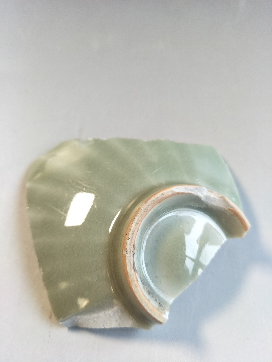 俨唐古瓷馆 四川古陶瓷 古陶瓷鉴定 古陶瓷收藏 四川文物鉴定 古玩收藏 宋代龙泉窑 梅子青 