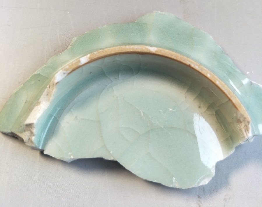 俨唐古瓷馆 四川古陶瓷 古陶瓷鉴定 古陶瓷收藏 四川文物鉴定 古玩收藏 宋代龙泉窑 梅子青 