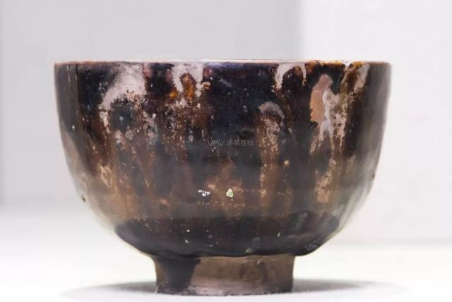 玳瑁纹瓷碗  宋  成都博物馆藏