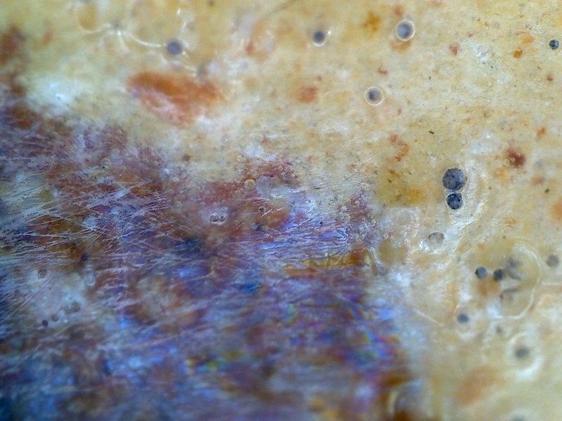 7335 宋代 绿釉 口哨 陶俑 显微019.jpg