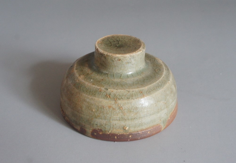 晋 青瓷 高足杯 盖 艺租网 俨唐古瓷馆 四川古陶瓷博物馆 四川博物馆 四川古陶瓷鉴定 四川古陶瓷收藏 四川文 ...