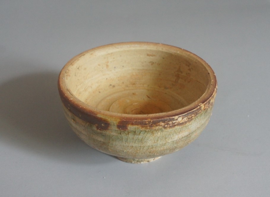 晋 青瓷 高足杯 盖 艺租网 俨唐古瓷馆 四川古陶瓷博物馆 四川博物馆 四川古陶瓷鉴定 四川古陶瓷收藏 四川文 ...