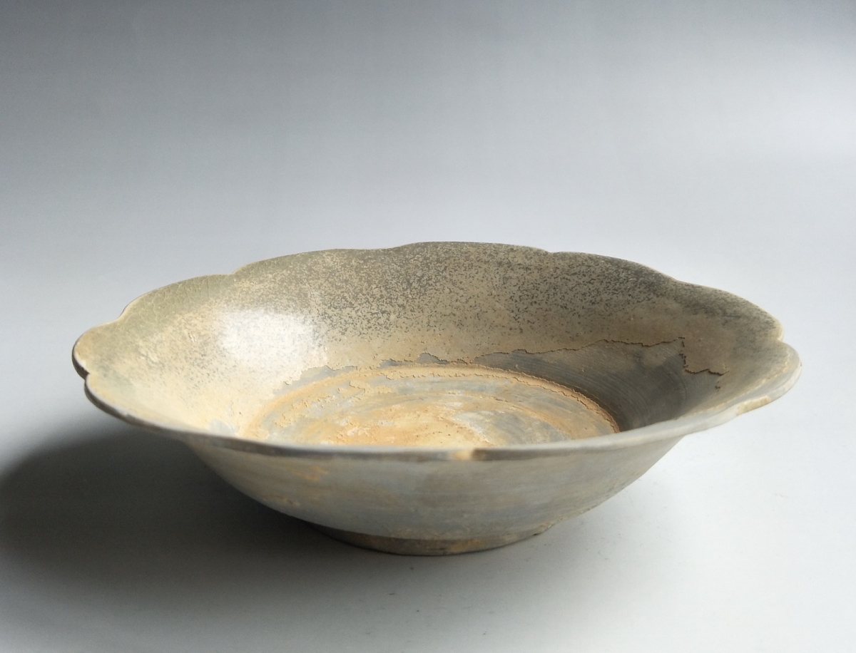 唐代 五代 越窑 葵口盘