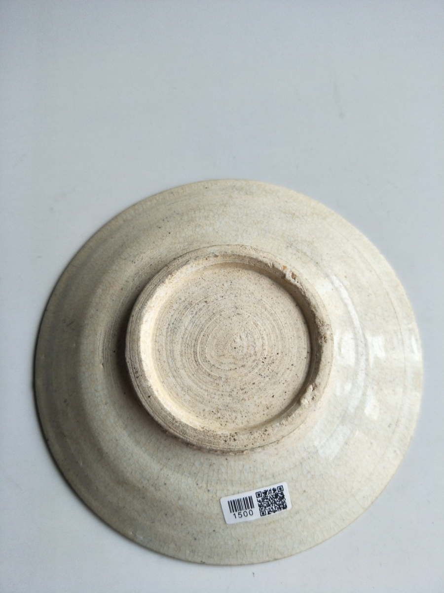 宋元 白釉 折腰盘 艺租网 俨唐古瓷馆 四川古陶瓷博物馆 四川博物馆 四川古陶瓷鉴定 四川古陶瓷收藏 四川文  ...