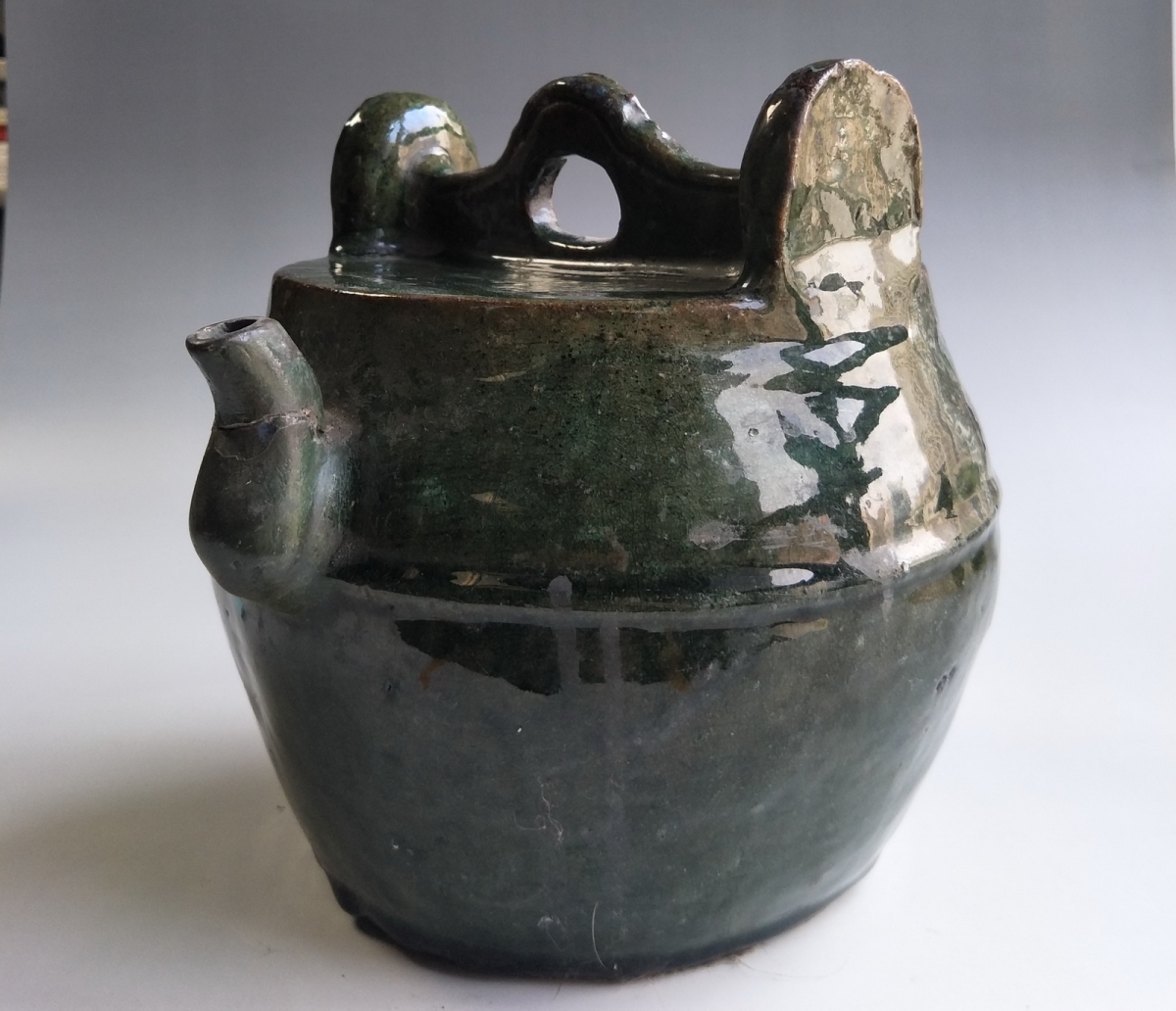 清代 民国 绿釉 提梁壶 艺租网 俨唐古瓷馆 四川古陶瓷博物馆 四川博物馆 四川古陶瓷鉴定 四川古陶瓷收藏 四 ...