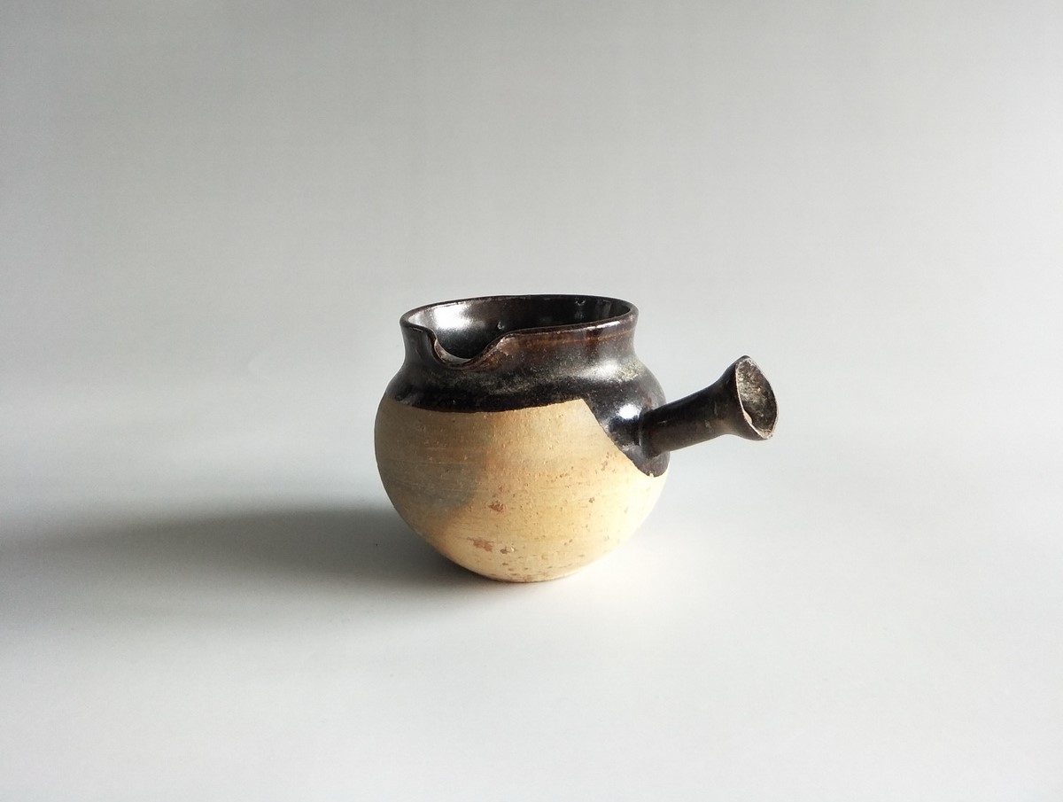 宋代 酱釉 水瓢  艺租网 俨唐古瓷馆 四川古陶瓷博物馆 四川博物馆 四川古陶瓷鉴定 四川古陶瓷收藏 四川文物 ...