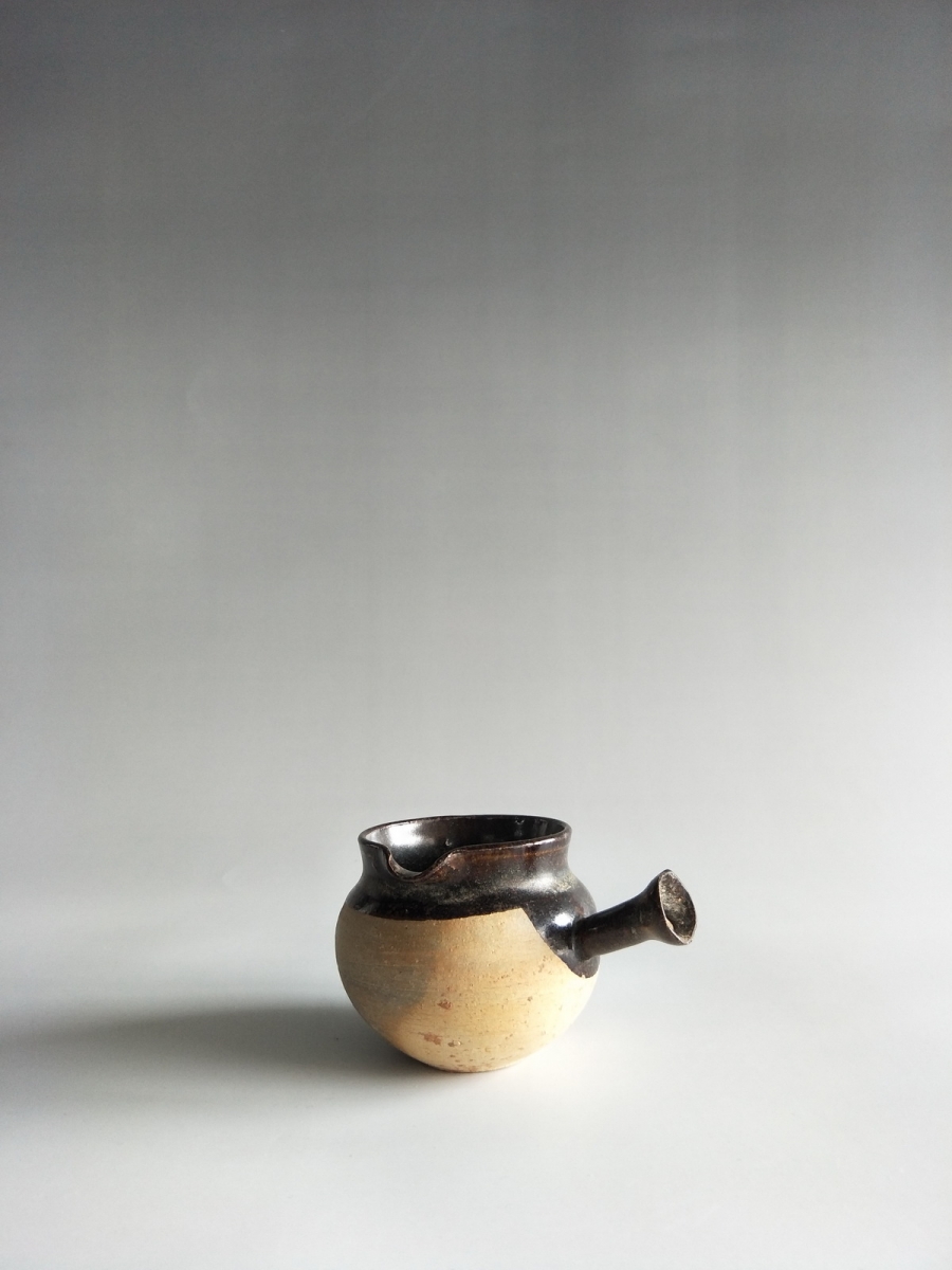 宋代 酱釉 水瓢  艺租网 俨唐古瓷馆 四川古陶瓷博物馆 四川博物馆 四川古陶瓷鉴定 四川古陶瓷收藏 四川文物 ...