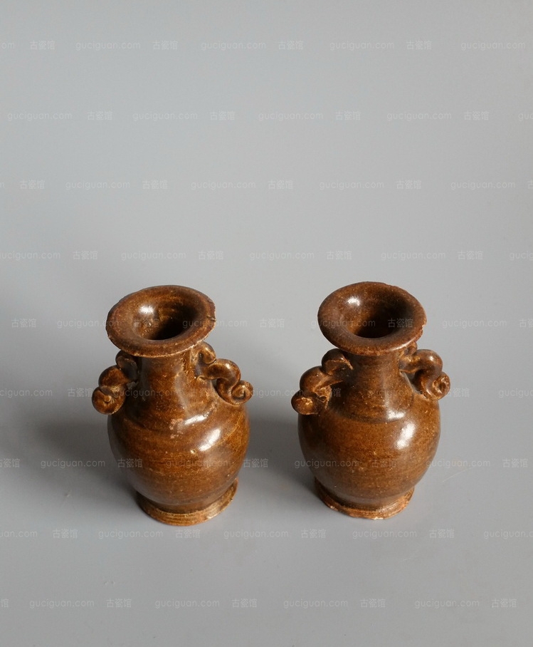  宋代 酱釉 小花瓶 一对 艺租网 俨唐古瓷馆 四川文物鉴定 成都文物鉴定 四川古陶瓷博物馆 成都古陶瓷博物馆 ...