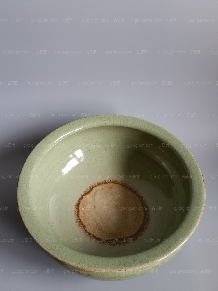 晚清 民国 龙泉窑 三足炉 艺租网 俨唐古瓷馆 四川文物鉴定 成都文物鉴定 四川古陶瓷博物馆 成都古陶瓷博物  ...