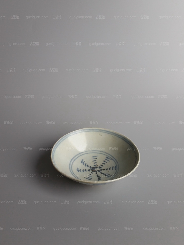 明代 青花 点彩 碗  NO.7390 艺租网 俨唐古瓷馆 四川古陶瓷博物馆 四川博物馆 四川古陶瓷鉴定 四川古陶瓷收 ...