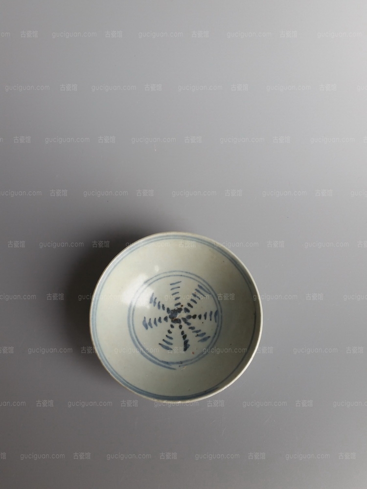 明代 青花 点彩 碗  NO.7390 艺租网 俨唐古瓷馆 四川古陶瓷博物馆 四川博物馆 四川古陶瓷鉴定 四川古陶瓷收 ...