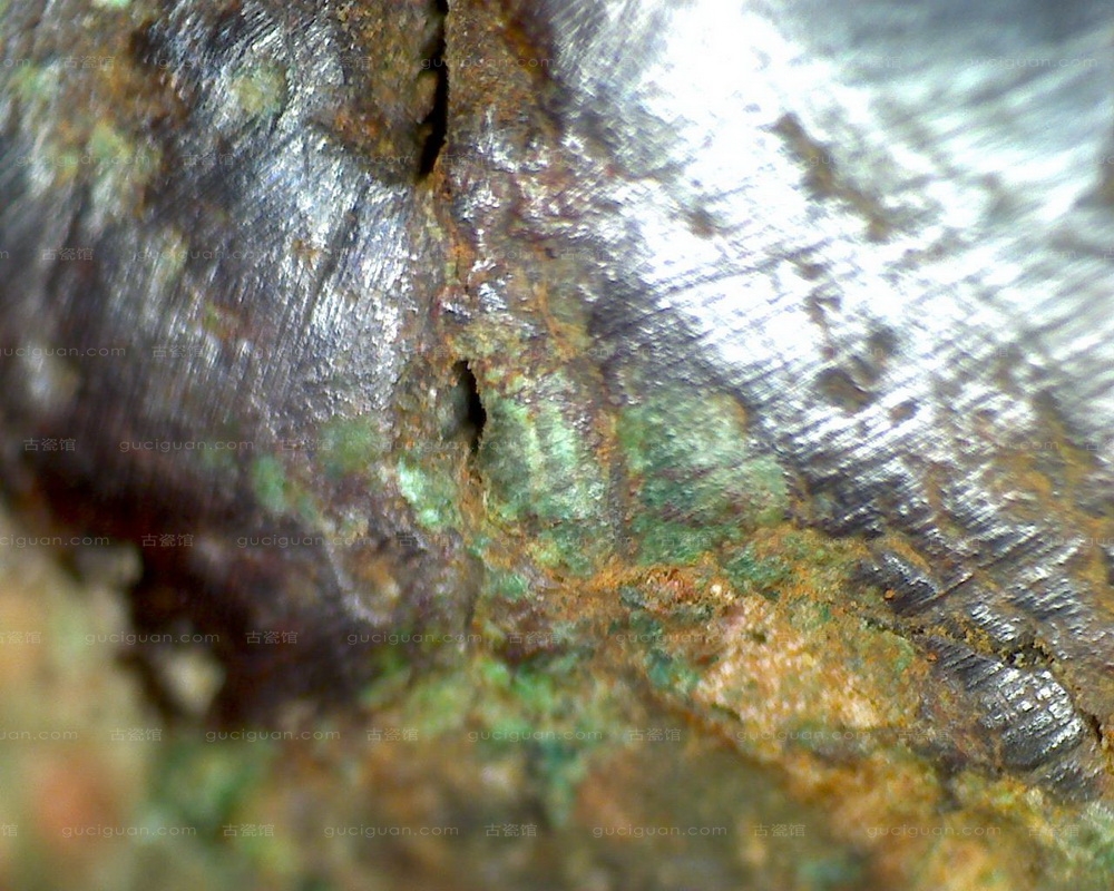 古滇王国 古滇国 鸬鹚 鱼 青铜 配饰 显微照片 青铜器鉴定 四川文物鉴定 成都文物鉴定 俨唐古瓷馆 艺租网 四 ...