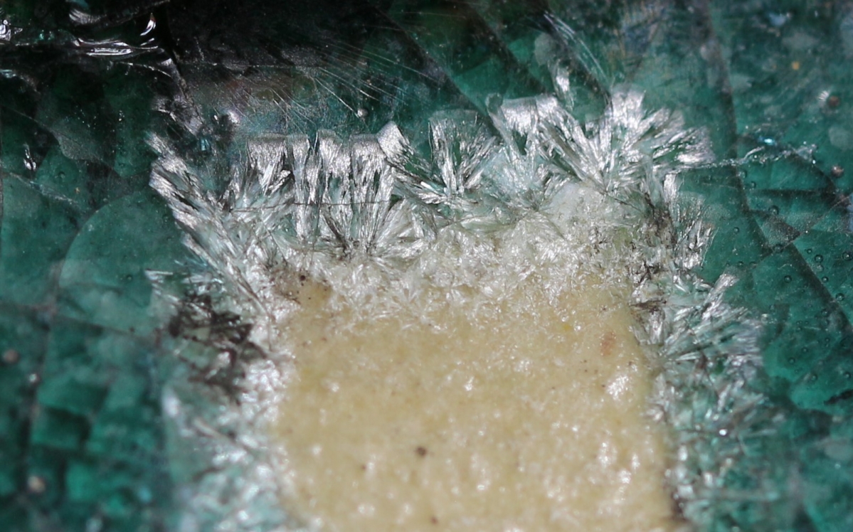 宋金元 绿釉 六角星 网结 纹盘           艺租网 俨唐古瓷馆 古陶瓷标本 古瓷标本 古瓷片 四川古陶瓷博物馆 ...