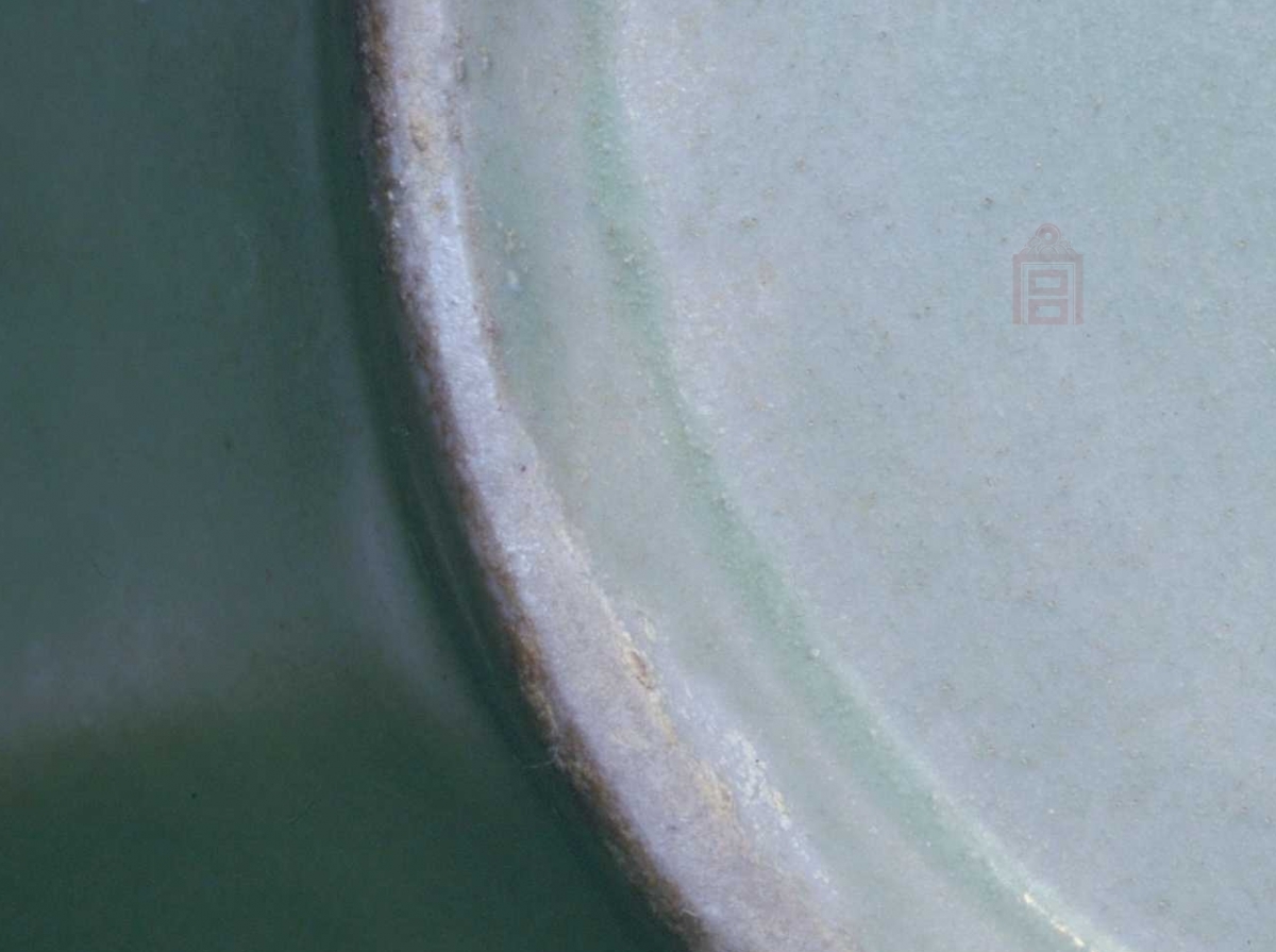 唐代 青釉八棱瓶 故宫 博物院藏