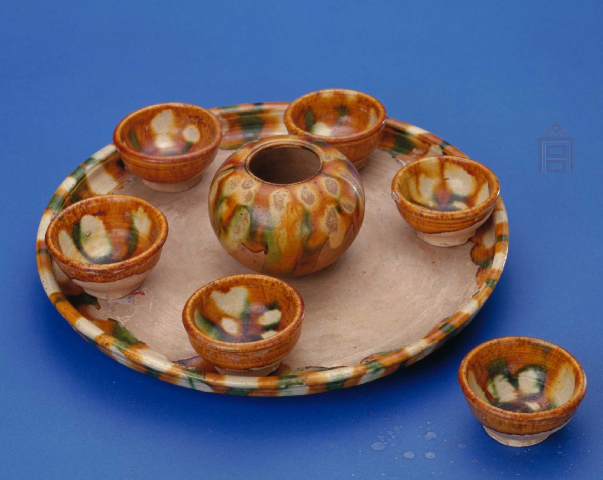  唐代 三彩杯盘  故宫 博物院藏 俨唐古瓷馆 古陶瓷标本馆 古陶瓷博物馆 四川博物馆 成都博物馆 四川文物鉴  ...