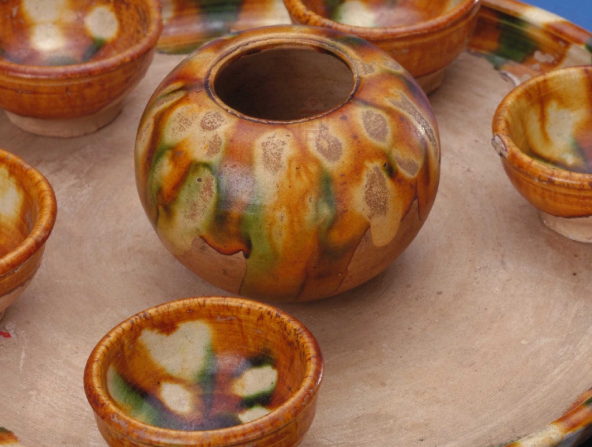  唐代 三彩杯盘  故宫 博物院藏 俨唐古瓷馆 古陶瓷标本馆 古陶瓷博物馆 四川博物馆 成都博物馆 四川文物鉴  ...