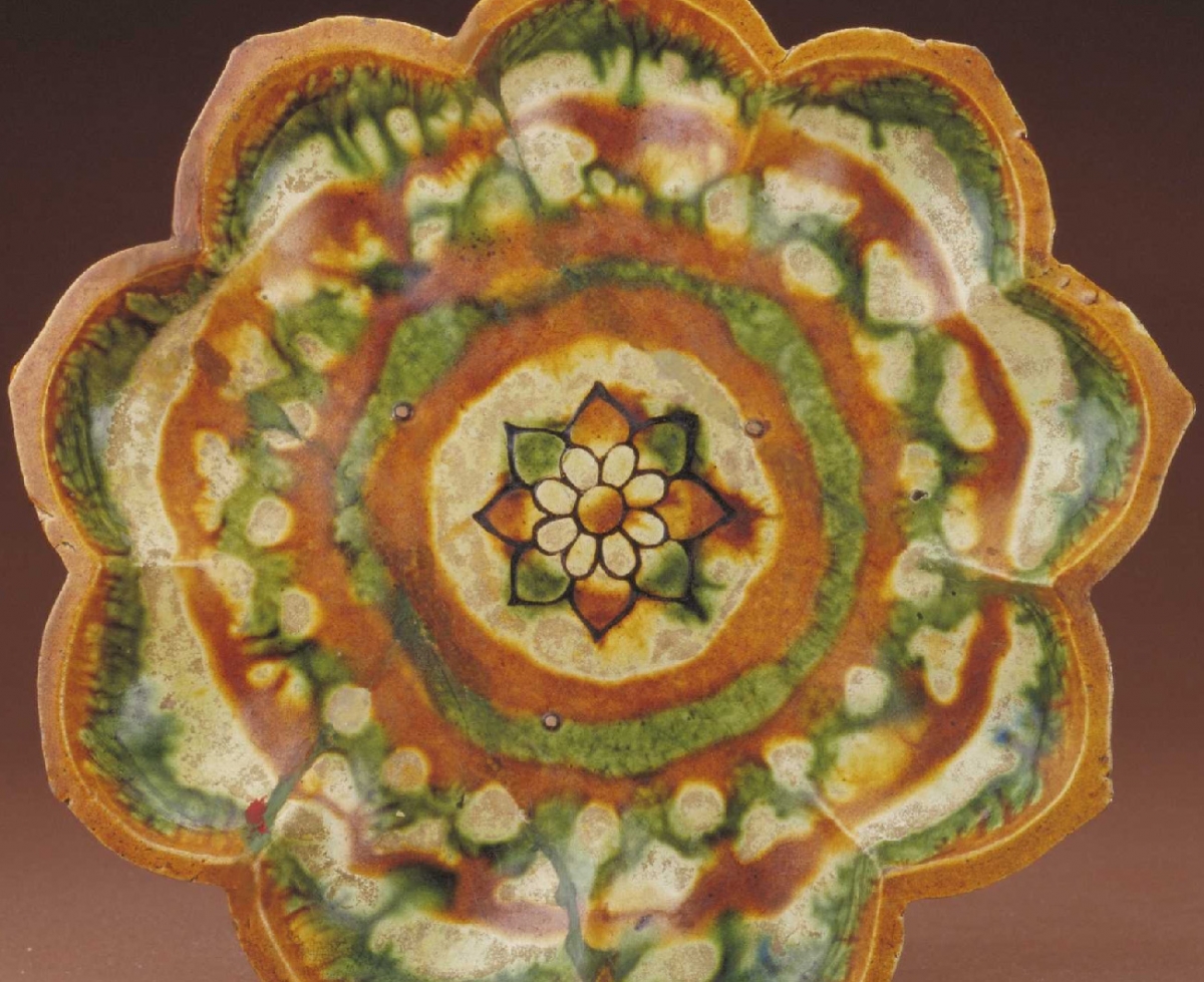 唐代 三彩花瓣式三足盘 故宫 博物院藏 俨唐古瓷馆 古陶瓷标本馆 古陶瓷博物馆 四川博物馆 成都博物馆 四川 ...