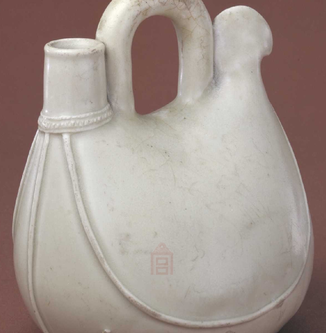 唐代 邢窑白釉皮囊式壶 故宫 博物院藏 俨唐古瓷馆 古陶瓷标本馆 古陶瓷博物馆 四川博物馆 成都博物馆 四川 ...