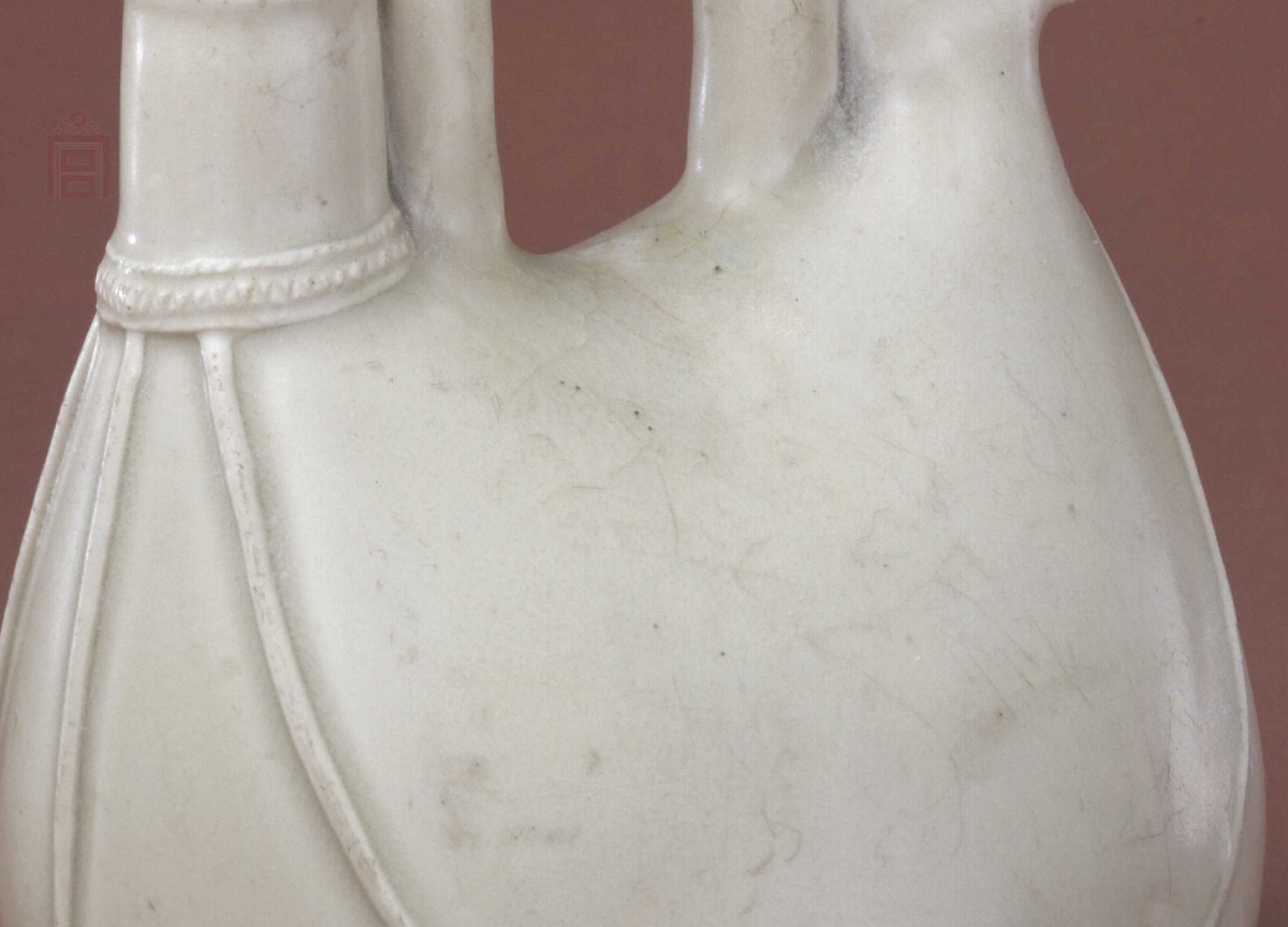 唐代 邢窑白釉皮囊式壶 故宫 博物院藏 俨唐古瓷馆 古陶瓷标本馆 古陶瓷博物馆 四川博物馆 成都博物馆 四川 ...