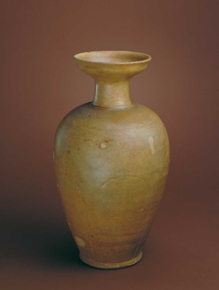 唐代 岳州窑青釉划花莲瓣纹盘口瓶 故宫 博物院藏 俨唐古瓷馆 古陶瓷标本馆 古陶瓷博物馆 四川博物馆 成都博 ...