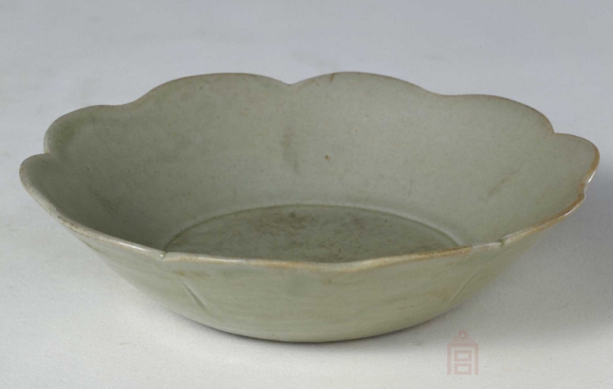 唐代 越窑青釉花瓣口碗 故宫 博物院藏  俨唐古瓷馆 古陶瓷标本馆 古陶瓷博物馆 四川博物馆 成都博物馆 四川 ...