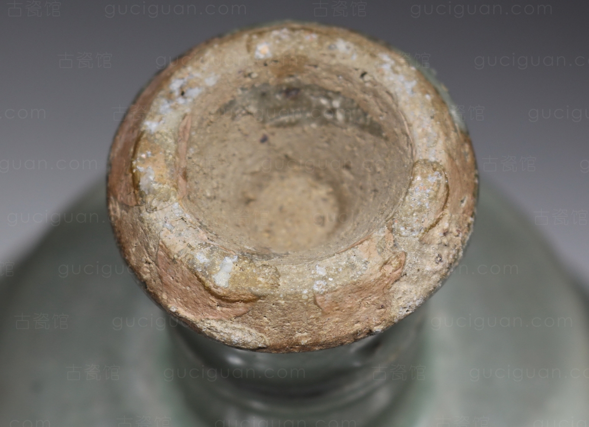 元代 明代 龙泉窑 竹节 刻花 高足碗 高足大碗 高足杯 古陶瓷鉴定 古陶瓷收藏 俨唐古瓷馆 古陶瓷博物馆 四川 ...