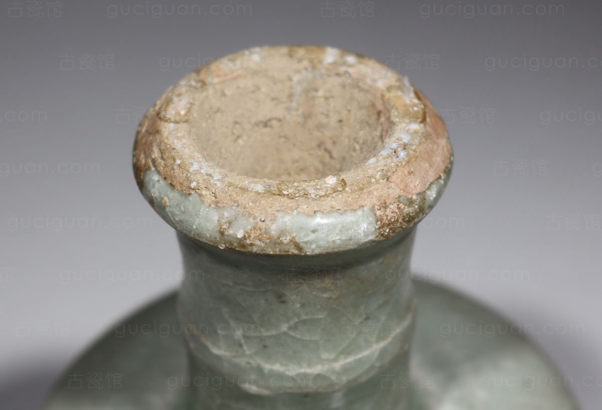 元代 明代 龙泉窑 竹节 刻花 高足碗 高足大碗 高足杯 古陶瓷鉴定 古陶瓷收藏 俨唐古瓷馆 古陶瓷博物馆 四川 ...