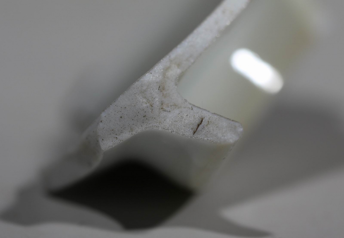 【官窑】清代 大清道光年制 红釉 双重方框 篆书款 7106.JPG