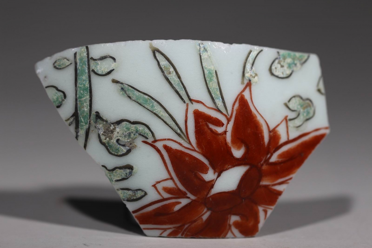 清 康熙？ 五彩 莲花