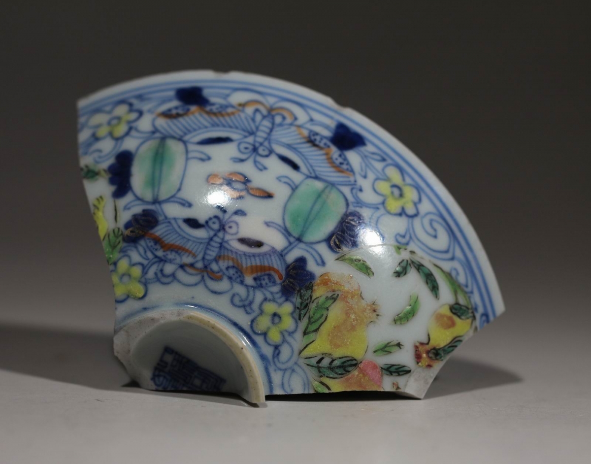 清 嘉庆 斗彩 描金 NO.7581