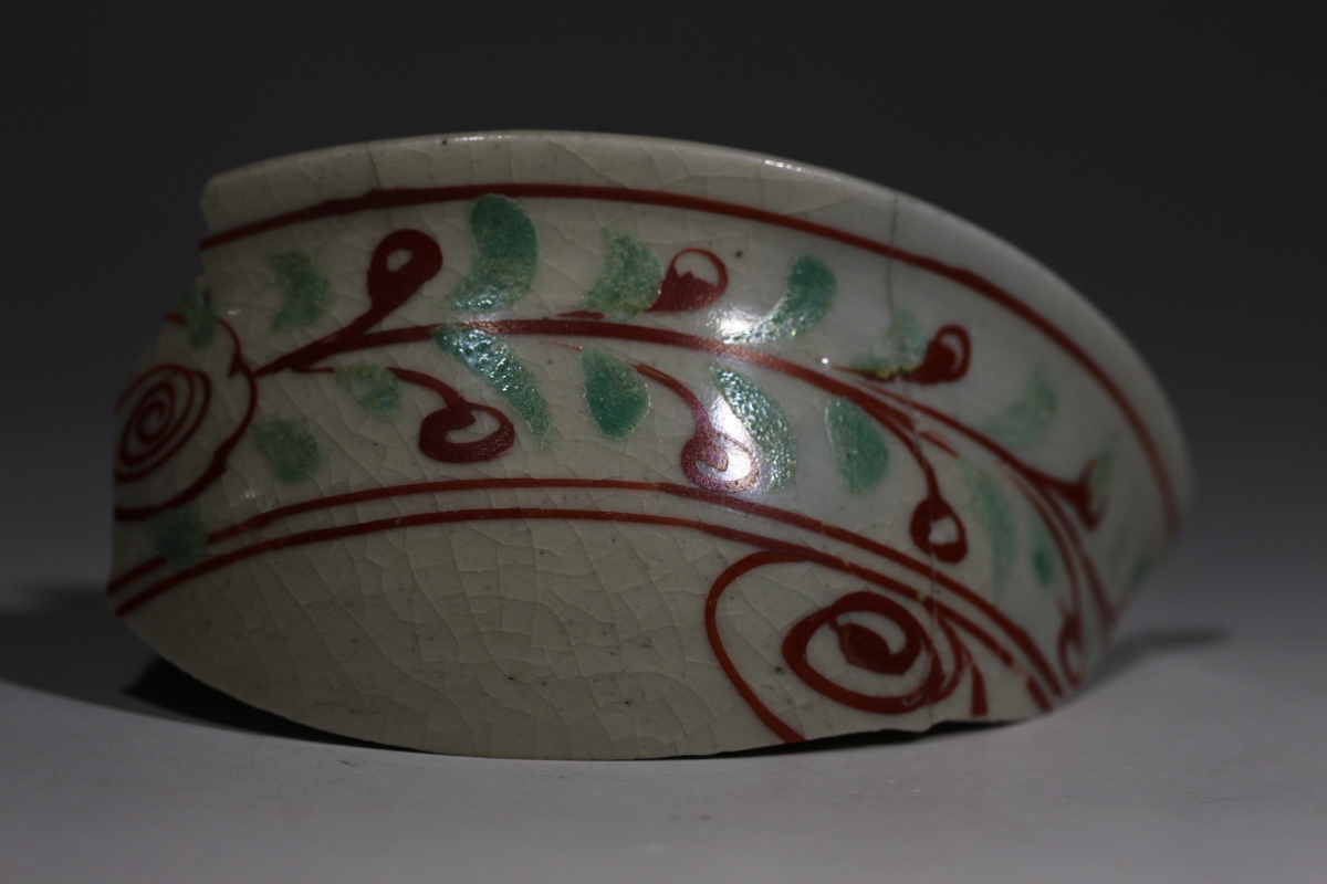 元代 红绿彩 碗