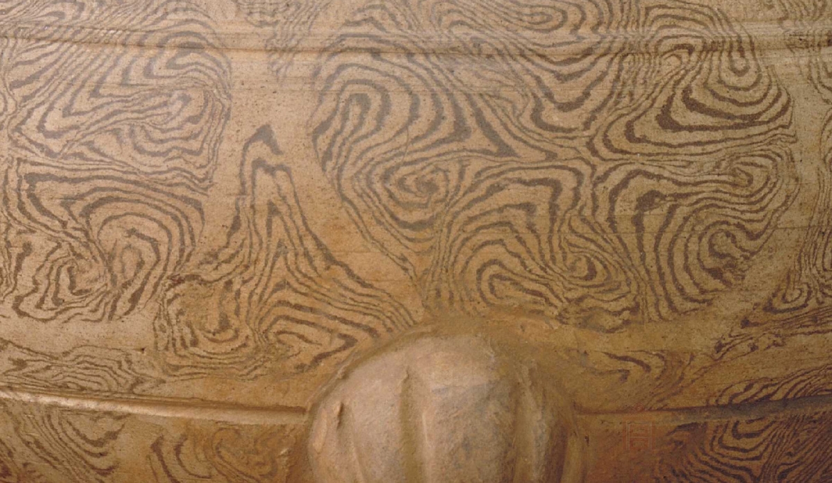 01 唐代 巩义窑绞胎三足炉_1.jpg