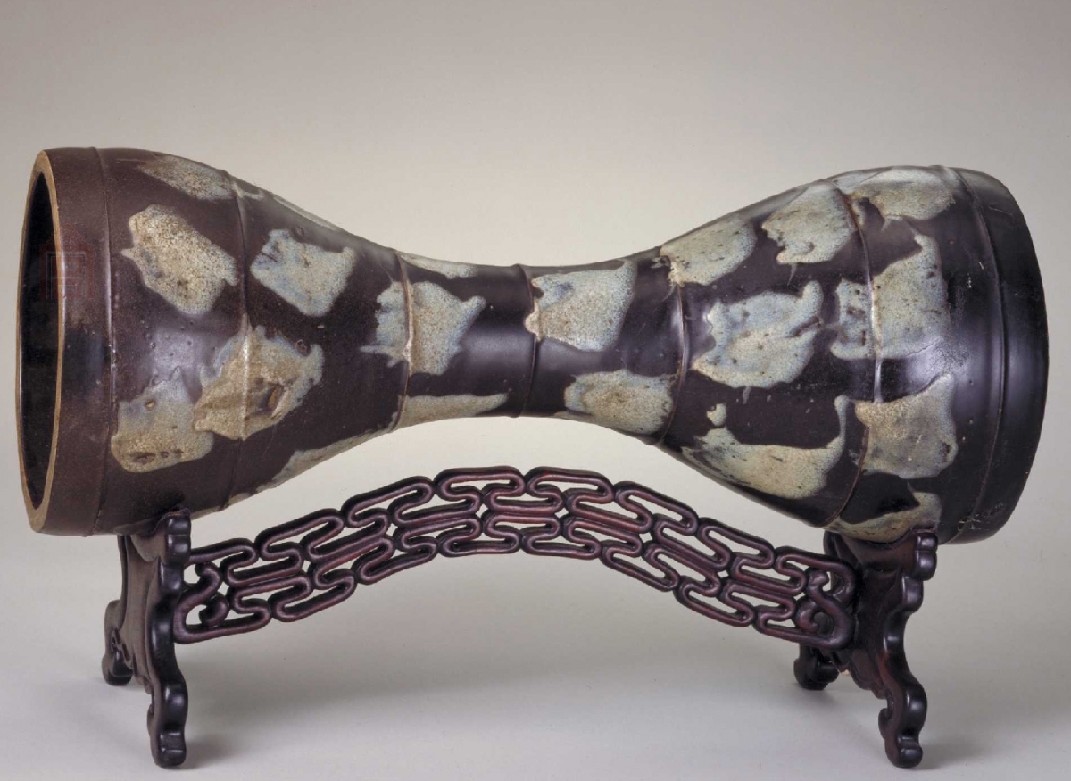 01 唐代 鲁山窑花瓷腰鼓_2.jpg