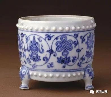 青花的色料与发色呈现的效果