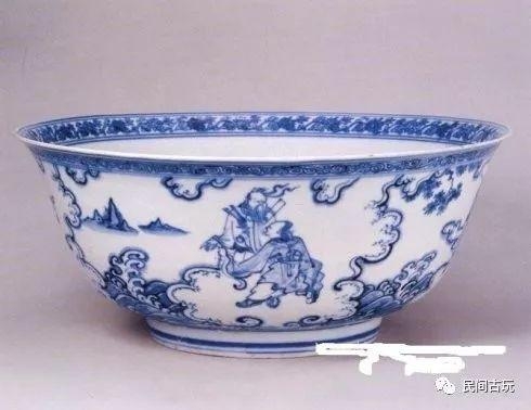 青花的色料与发色呈现的效果